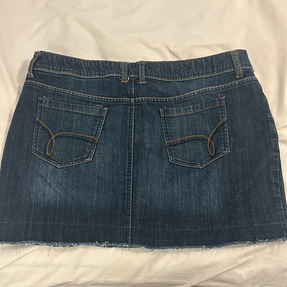 Apt 9 Jean Skirt Plus Size 16 Distressed Denim - Picture 4 of 4